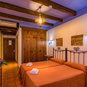 Hotel Rural Almazara